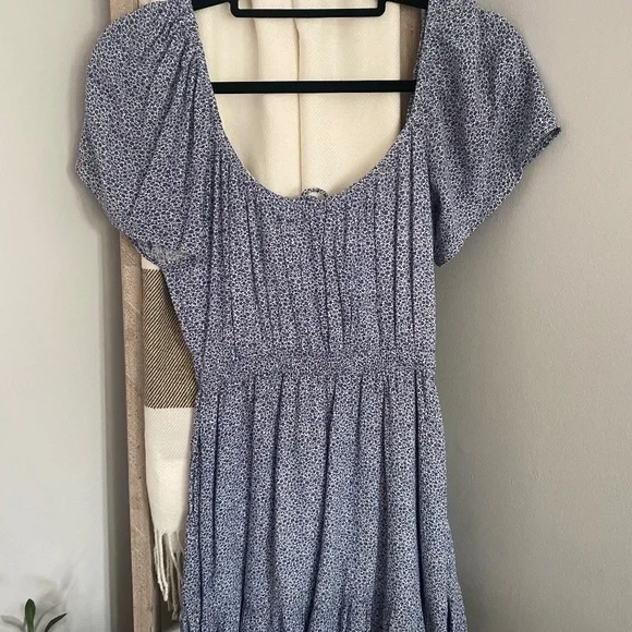 Abercrombie Dress - Picture 2 of 3